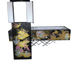 黒牡丹大花（ドーム大窓スライド）棺を入荷！